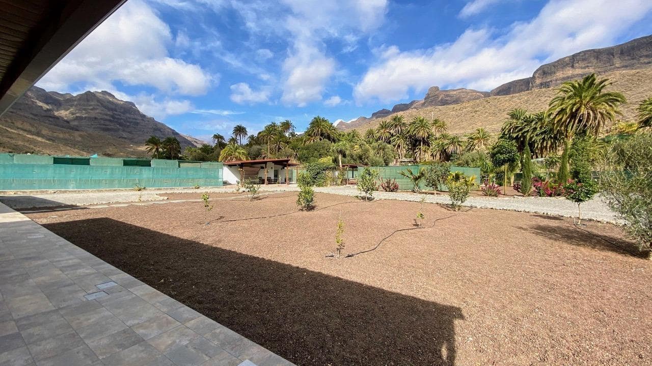 Undeveloped Land for sale in San Bartolome de Tirajana - € 995,000 (Ref: 9794763)