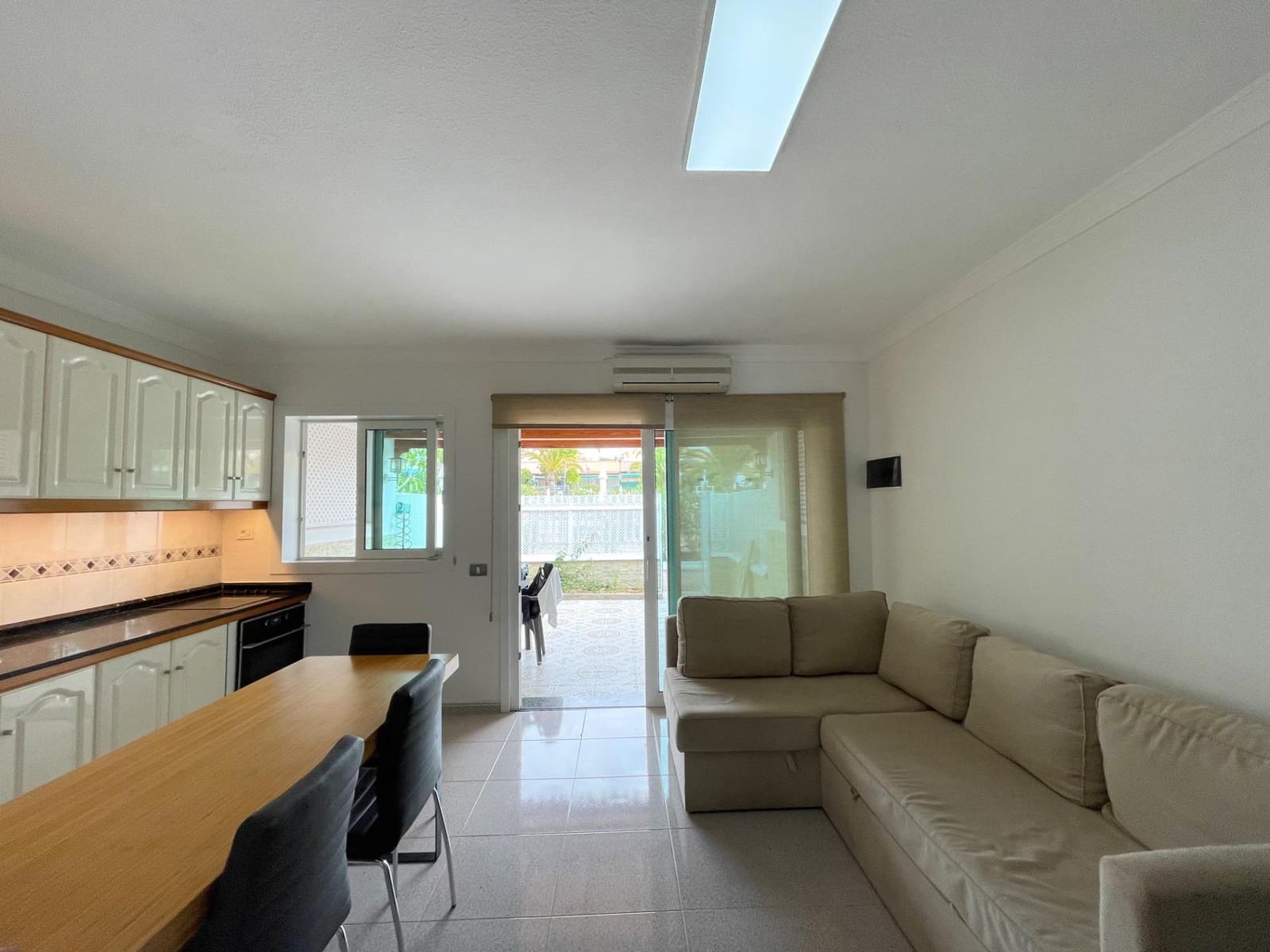 Bungalow de 1 habitación en Sonneland en alquiler con piscina - 1.400 € (Ref: 9797236)