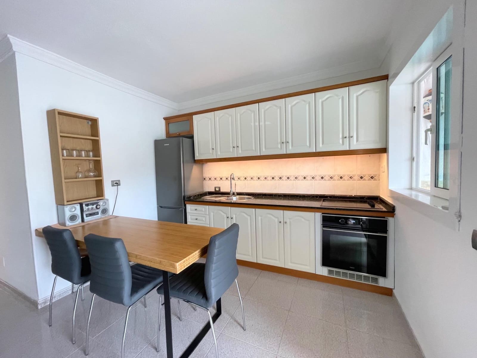 Bungalow de 1 habitación en Sonneland en alquiler con piscina - 1.400 € (Ref: 9797236)
