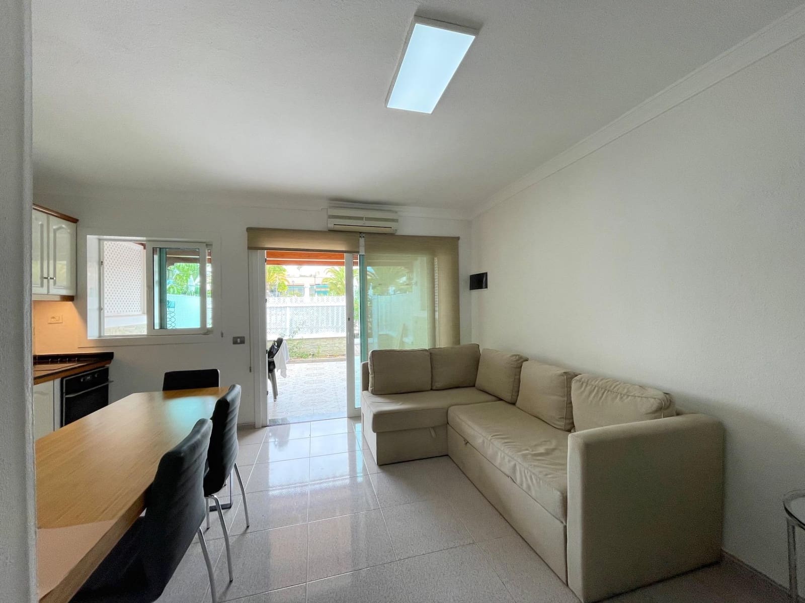 Bungalow de 1 habitación en Sonneland en alquiler con piscina - 1.400 € (Ref: 9797236)