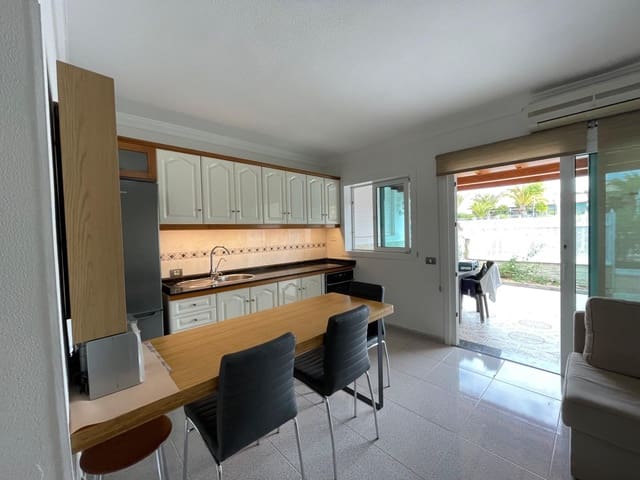 Bungalow de 1 habitación en Sonneland, San Bartolomé de Tirajana en alquiler con piscina - 1.400 € (Ref: 9797236)
