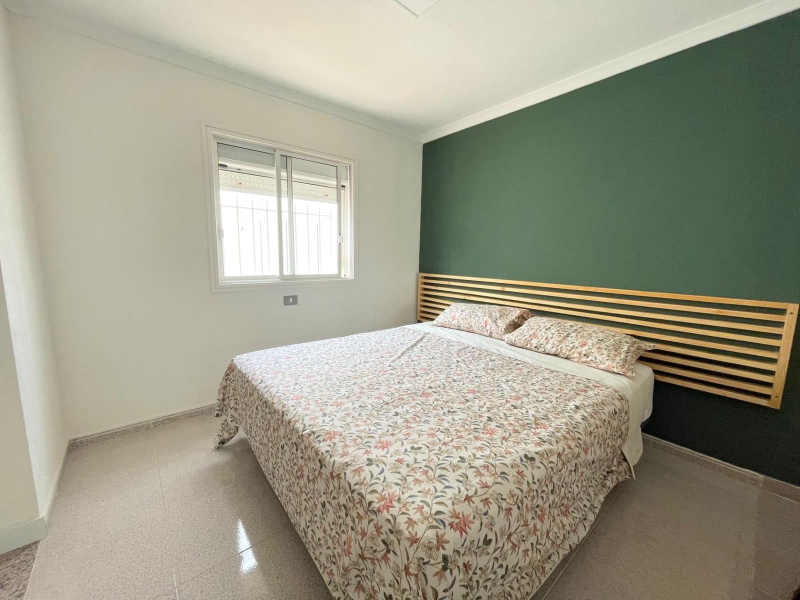 Bungalow de 1 habitación en Sonneland en alquiler con piscina - 1.400 € (Ref: 9797236)