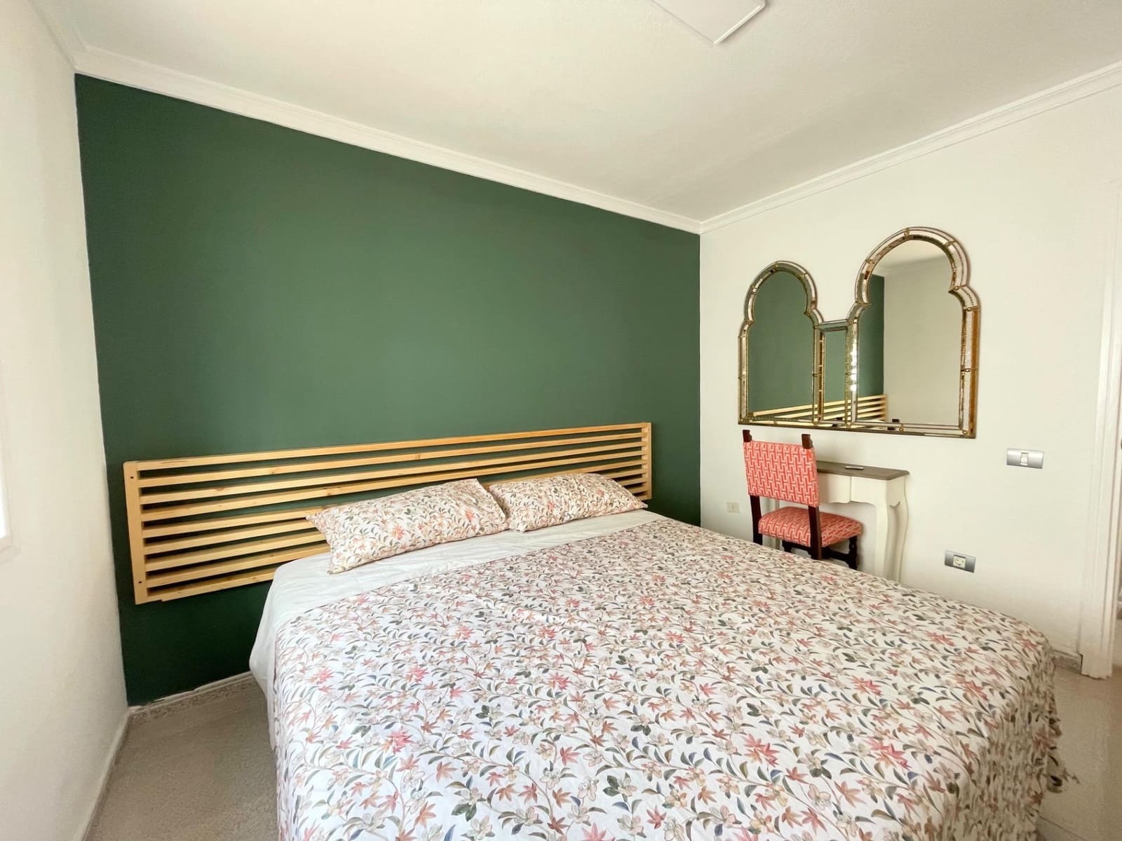 Bungalow de 1 habitación en Sonneland en alquiler con piscina - 1.400 € (Ref: 9797236)