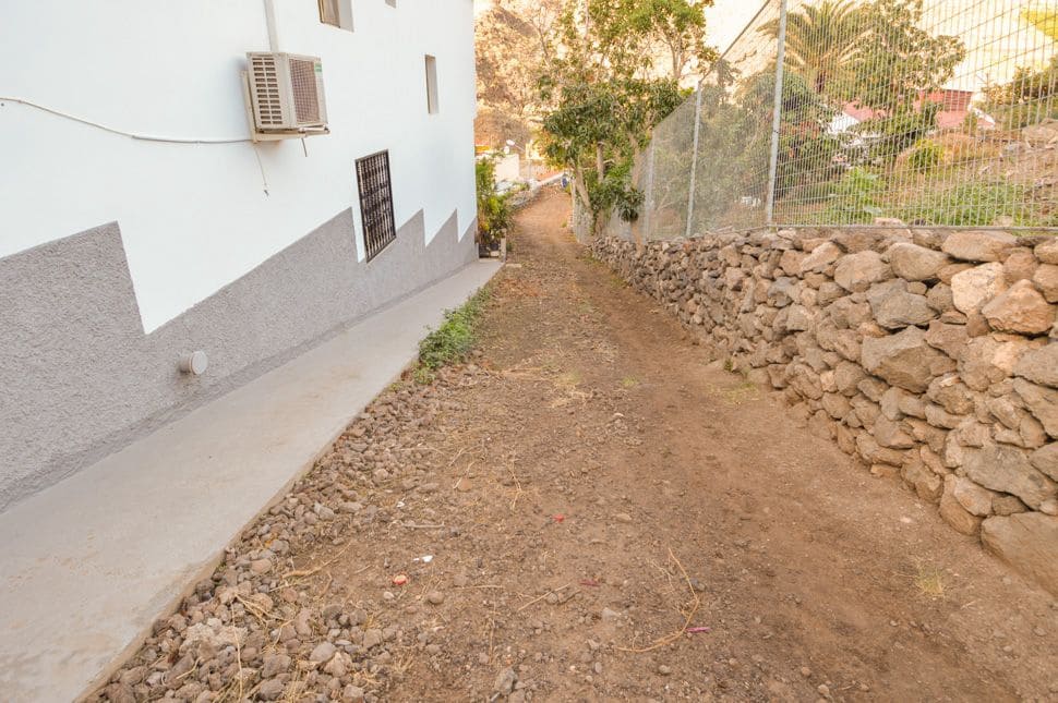 Undeveloped Land for sale in Cercados de Espinos - € 76,500 (Ref: 9823010)