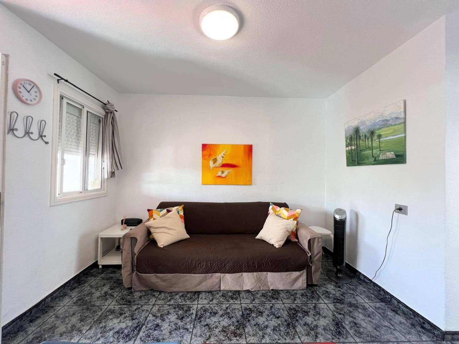 2 sovrum Bungalow att hyra i Sonneland med pool garage - 1 200 € (Ref: 9825377)