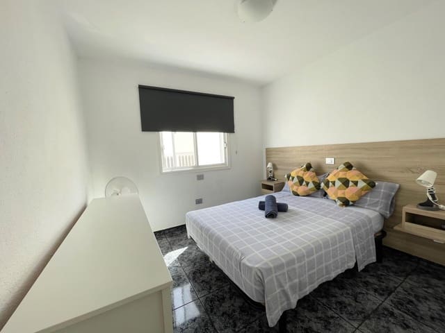2 bedroom Bungalow for rent in Sonneland, San Bartolomé de Tirajana with pool garage - € 1,200 (Ref: 9825377)