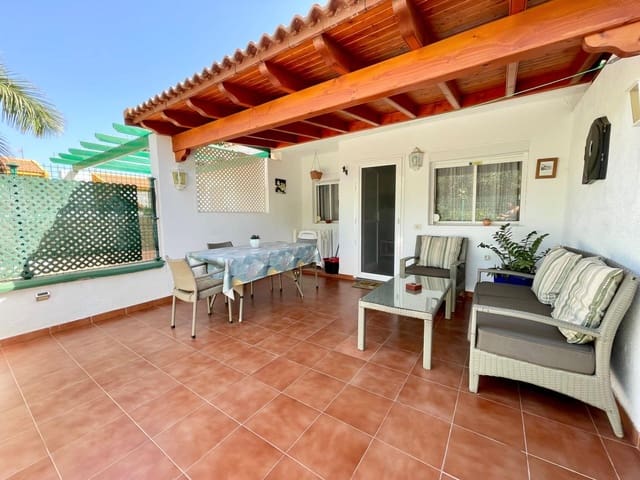 2 bedroom Bungalow for rent in Sonneland, San Bartolomé de Tirajana with pool garage - € 1,200 (Ref: 9825377)