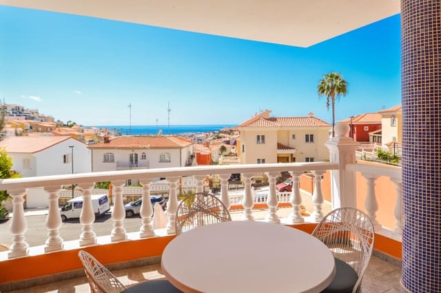 Appartement de 2 chambres à louer à Mogán avec piscine - 1 830 € (Ref: 9839366)