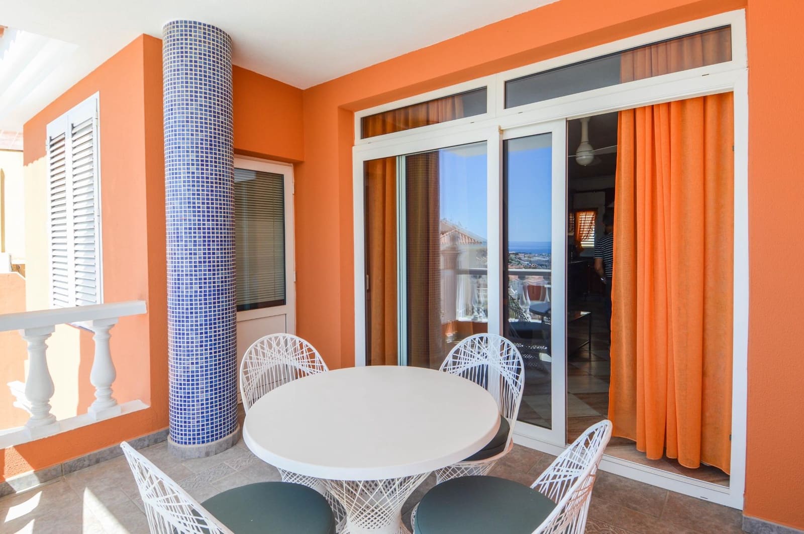 2 bedroom Apartment for rent in Mogan with pool - € 1,830 (Ref: 9839366)