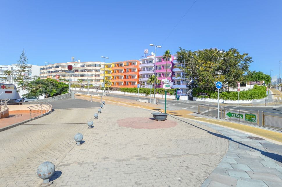 1 bedroom Apartment for rent in Playa del Ingles with pool - € 900 (Ref: 9851883)