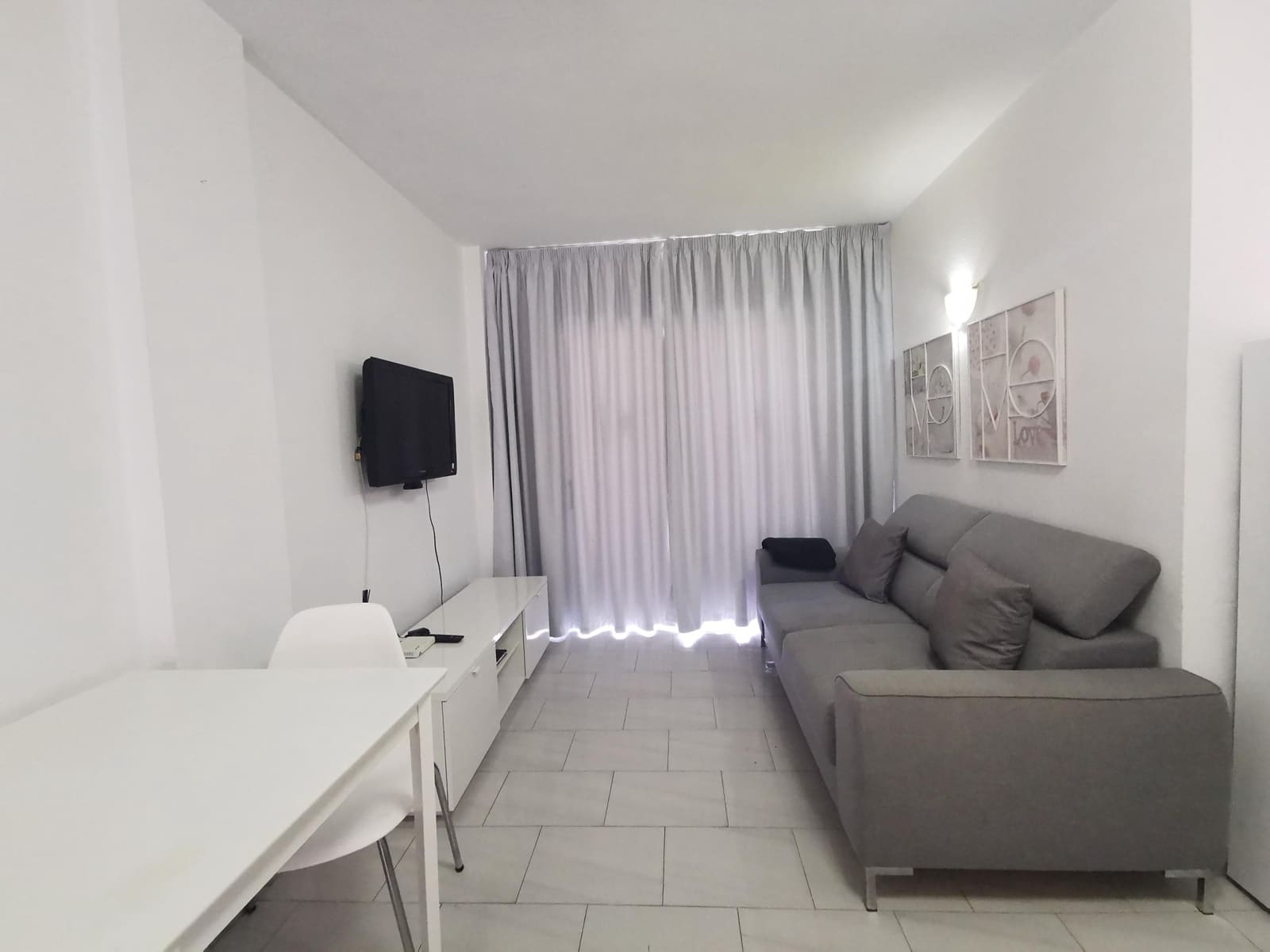1 bedroom Apartment for rent in Playa del Ingles with pool - € 900 (Ref: 9851883)