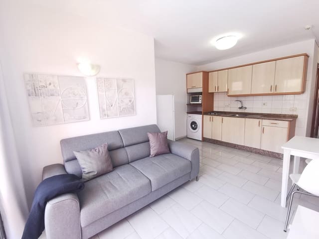 1 soverom Leilighet til leie i Playa del Inglés, San Bartolomé de Tirajana med svømmebasseng - € 900 (Ref: 9851883)