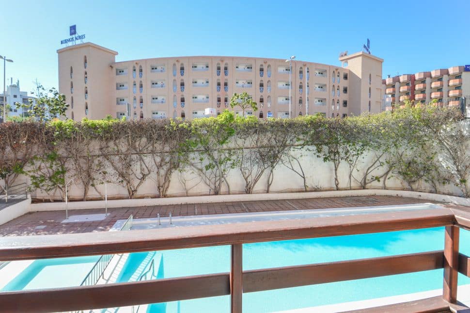 1 bedroom Apartment for rent in Playa del Ingles with pool - € 900 (Ref: 9851883)