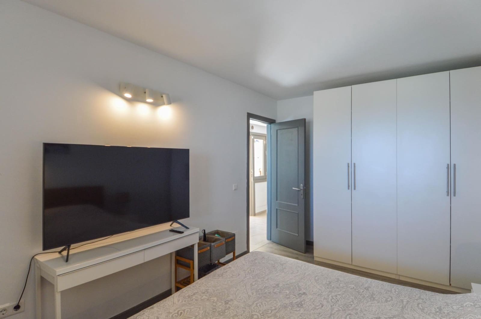 3 bedroom Apartment for sale in Arguineguin with pool - € 485,000 (Ref: 9882014)