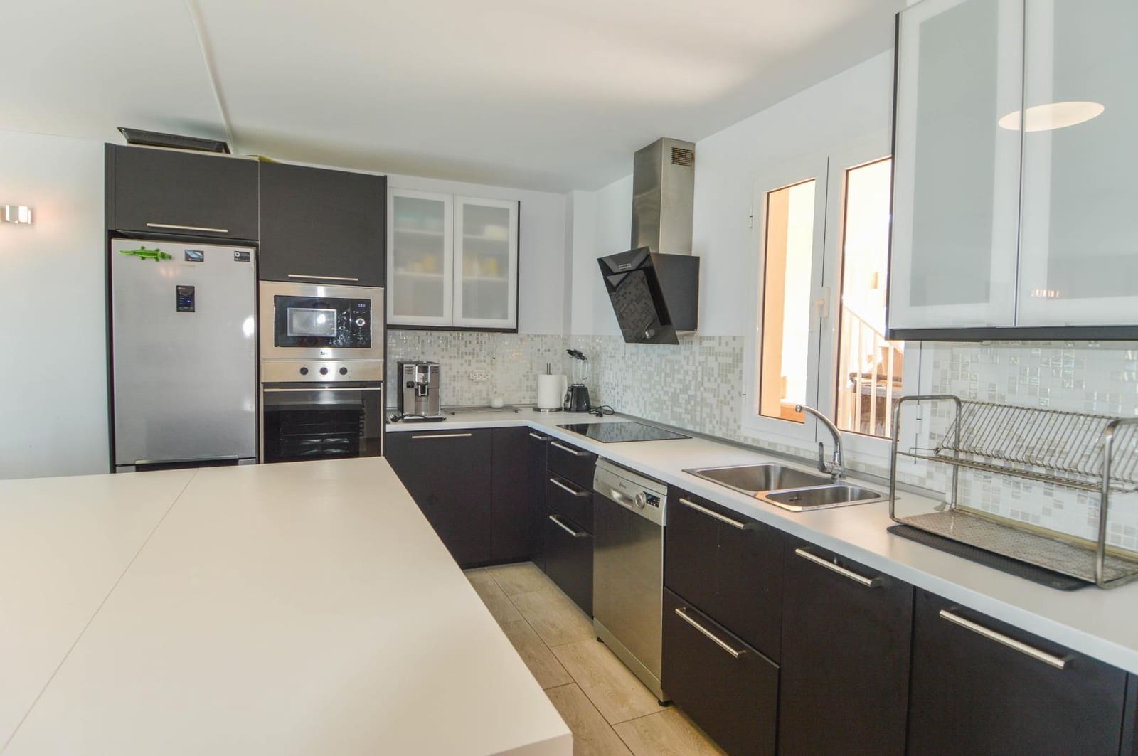 3 bedroom Apartment for sale in Arguineguin with pool - € 485,000 (Ref: 9882014)