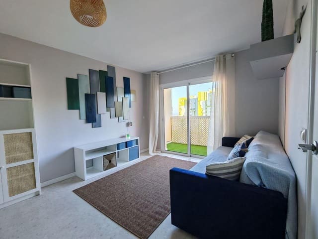 2 bedroom Apartment for rent in Jinámar, Telde - € 750 (Ref: 9898914)