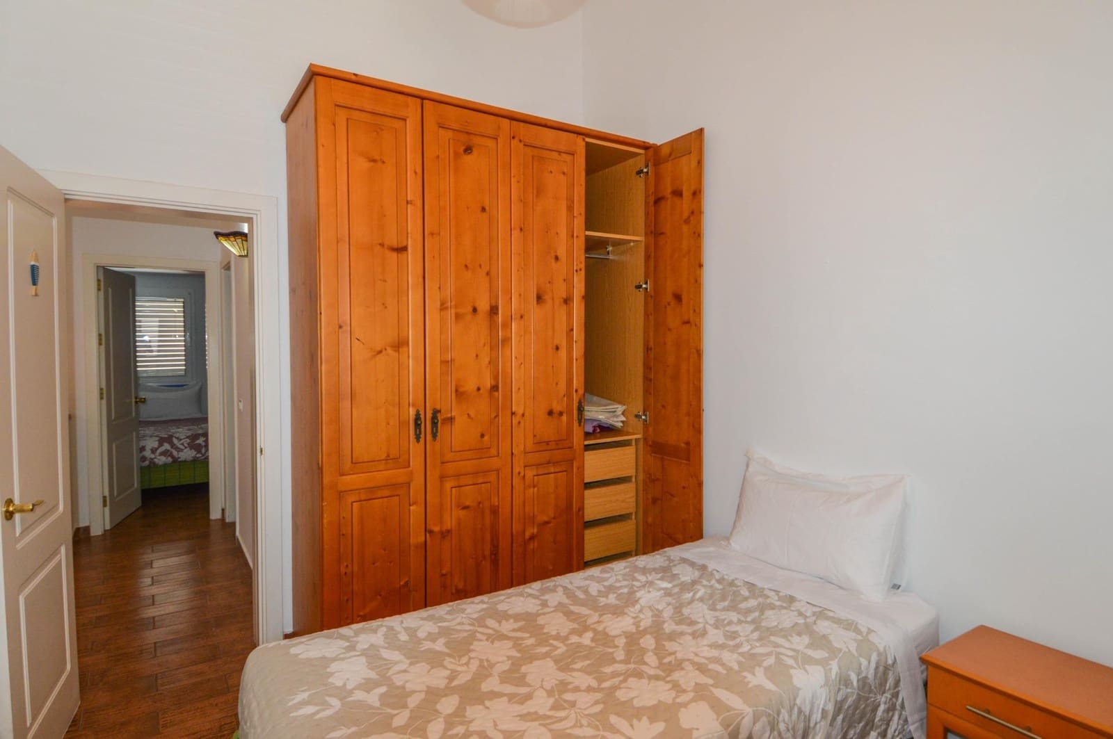 3 sovrum Lägenhet att hyra i Mogan med garage - 1 400 € (Ref: 9908108)