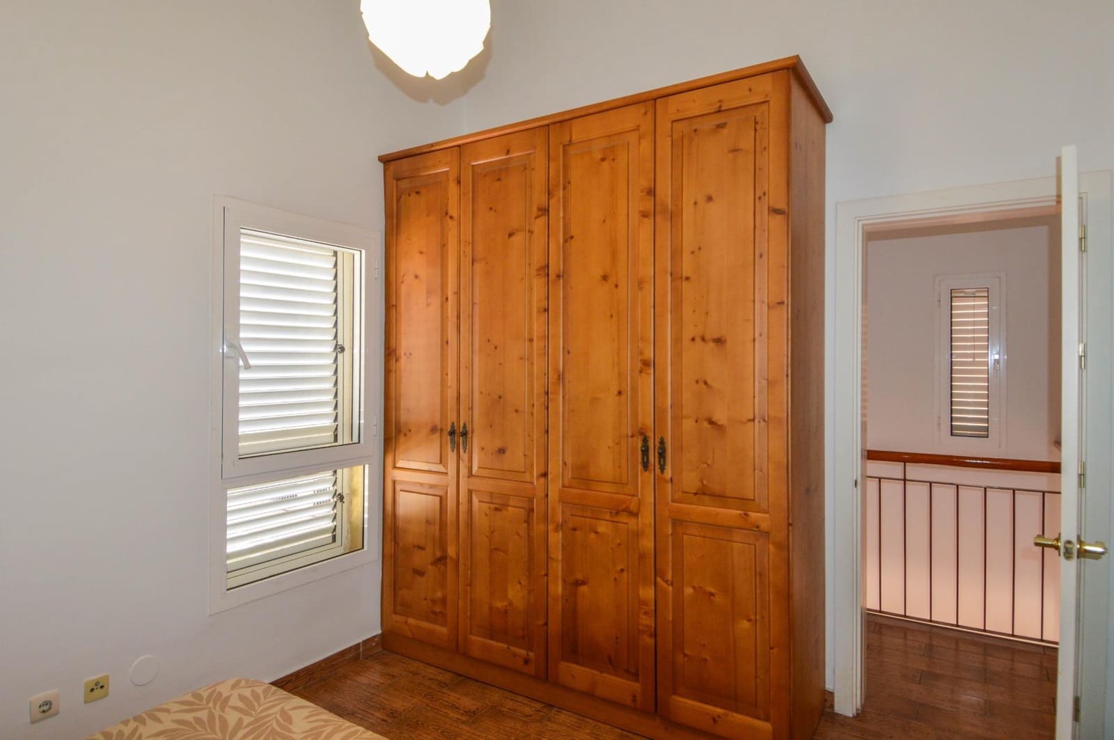 3 sovrum Lägenhet att hyra i Mogan med garage - 1 400 € (Ref: 9908108)