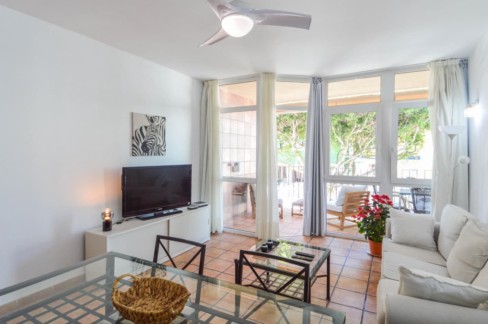 1 slaapkamer Appartement te huur in Arguineguin - € 1.000 (Ref: 9915943)