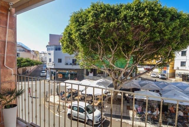 1 slaapkamer Appartement te huur in Arguineguín, Mogán - € 1.000 (Ref: 9915943)