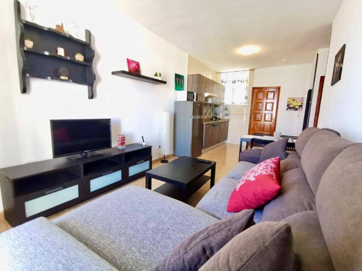 2 quarto Apartamento para arrendar em Playa del Ingles com piscina - 1 350 € (Ref: 9940067)