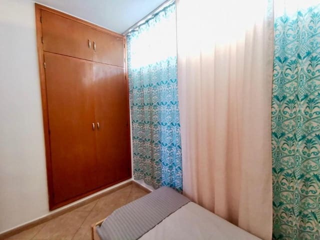 2 quarto Apartamento para arrendar em Playa del Inglés, San Bartolomé de Tirajana com piscina - 1 350 € (Ref: 9940067)