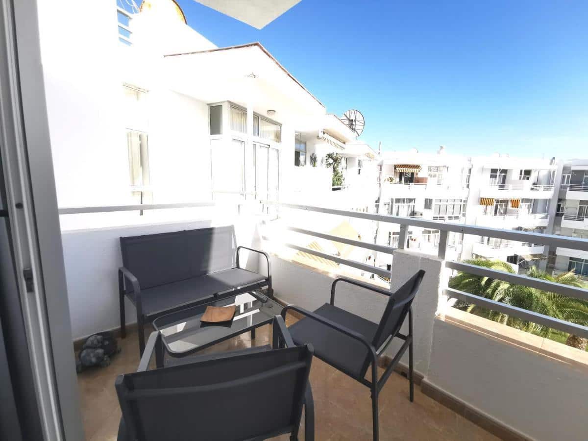 2 quarto Apartamento para arrendar em Playa del Ingles com piscina - 1 350 € (Ref: 9940067)