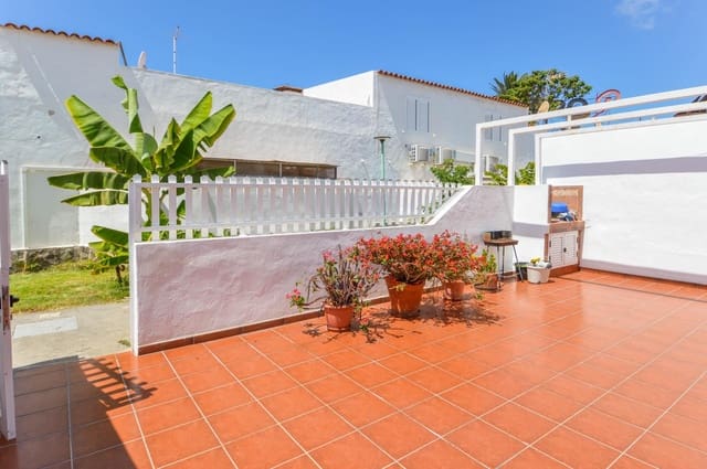 2 sovrum Villa till salu i San Bartolomé de Tirajana med pool - 735 000 € (Ref: 9945834)