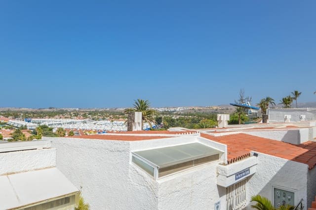 2 soveværelse Villa til salg i Playa del Inglés, San Bartolomé de Tirajana med garage - € 799.000 (Ref: 9949891)
