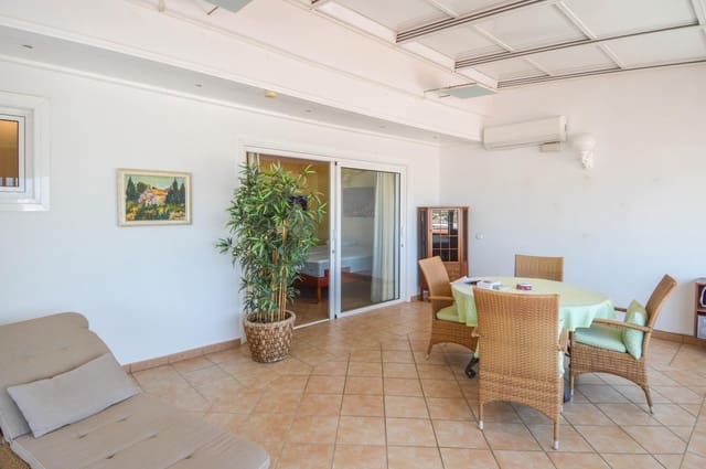 2 camera da letto Villa in vendita in Playa del Inglés, San Bartolomé de Tirajana con garage - 799.000 € (Rif: 9949891)