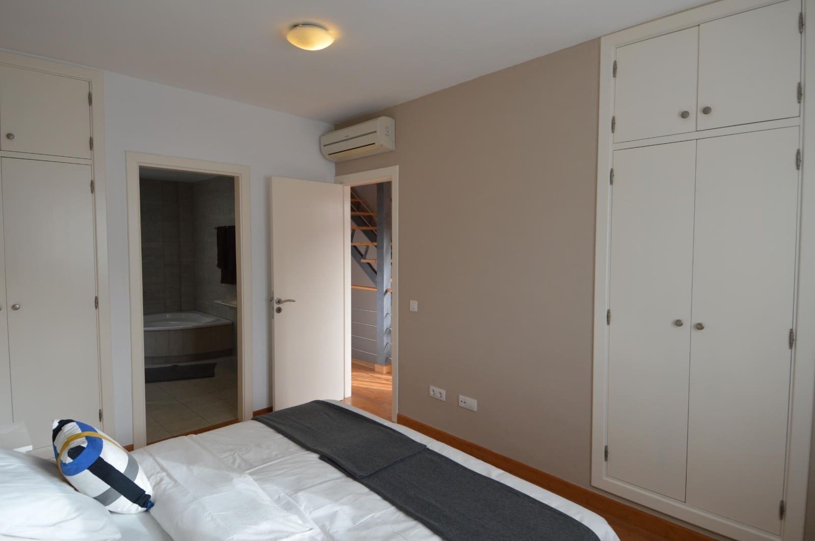 4 bedroom Villa for rent in Mogan with pool garage - € 2,200 (Ref: 9970725)