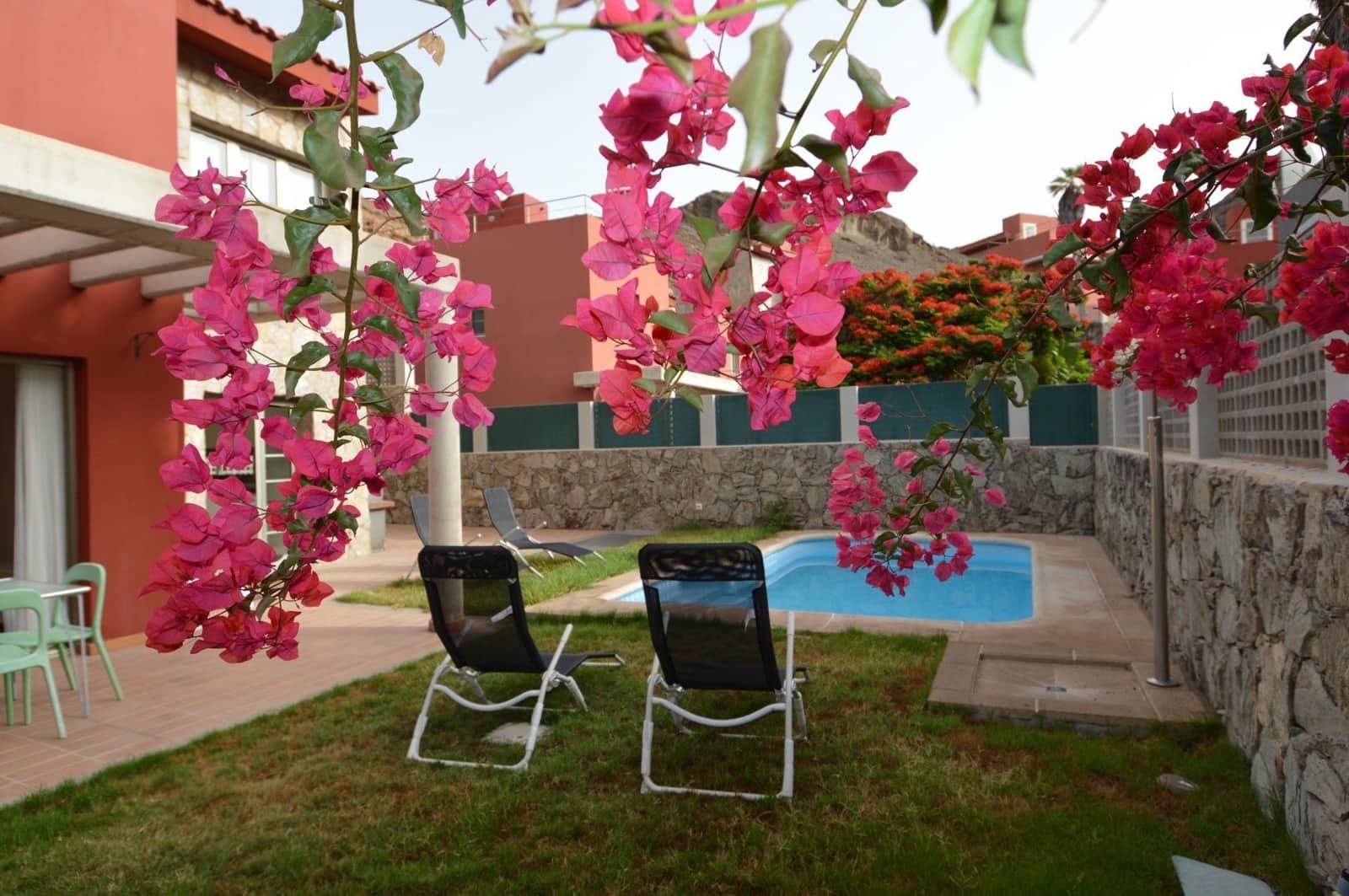 4 bedroom Villa for rent in Mogan with pool garage - € 2,200 (Ref: 9970725)