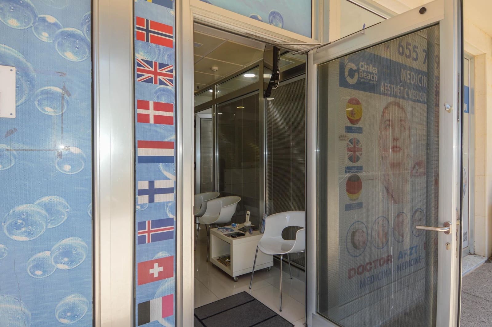 Commercial for rent in Playa del Ingles - € 2,600 (Ref: 9975537)