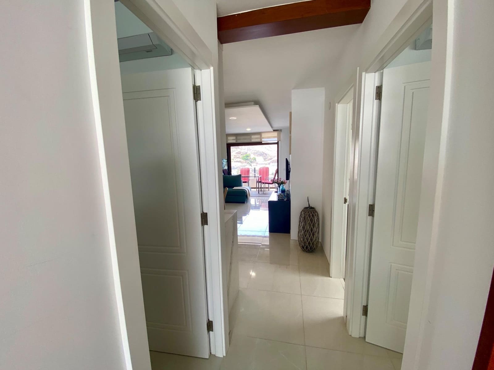 2 soverom Leilighet til leie i Puerto Rico med svømmebasseng garasje - € 1 700 (Ref: 9977421)
