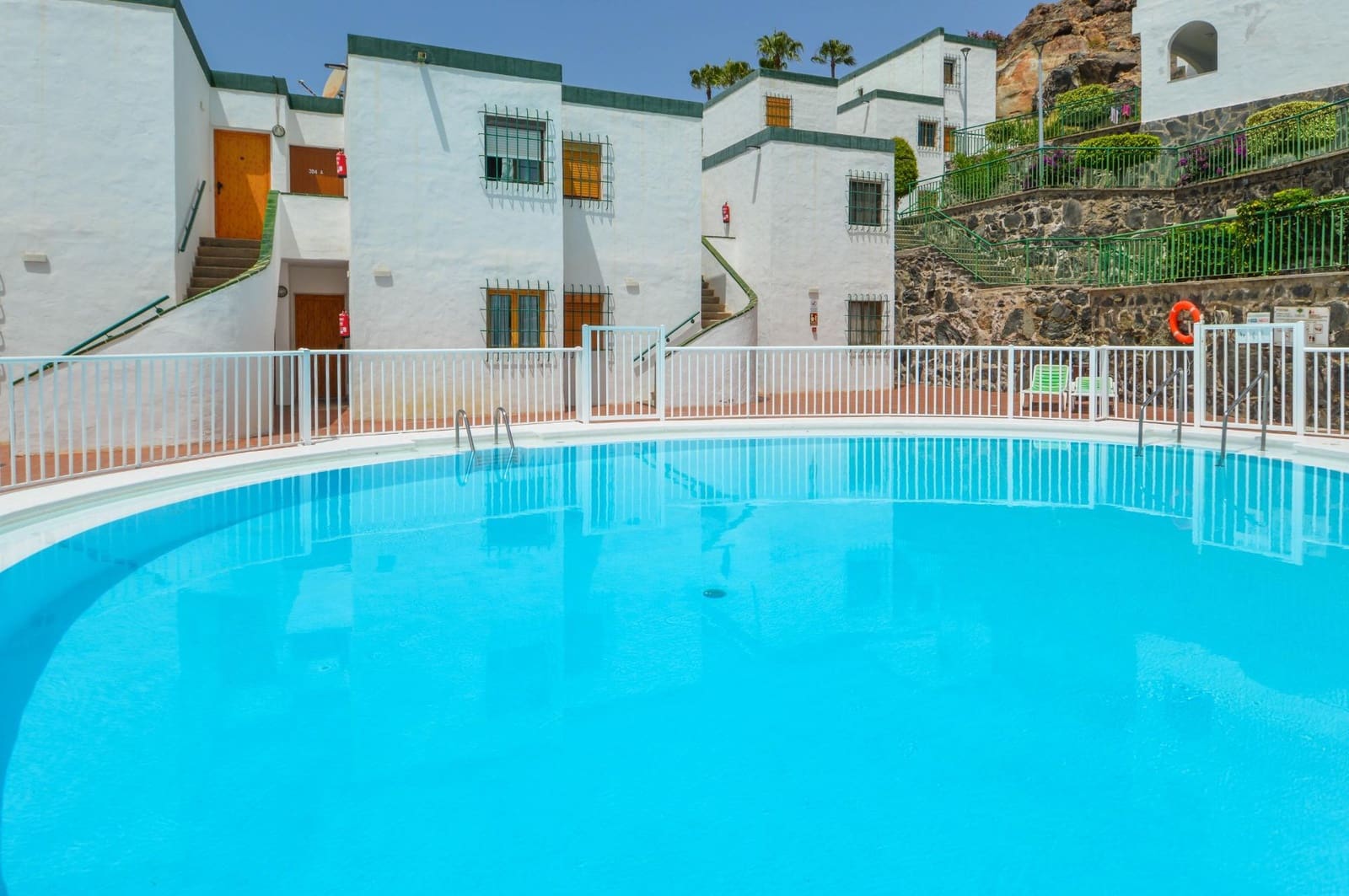 1 sypialnia Apartament na sprzedaż w San Bartolome de Tirajana z basenem - 265 000 € (Ref: 9978972)