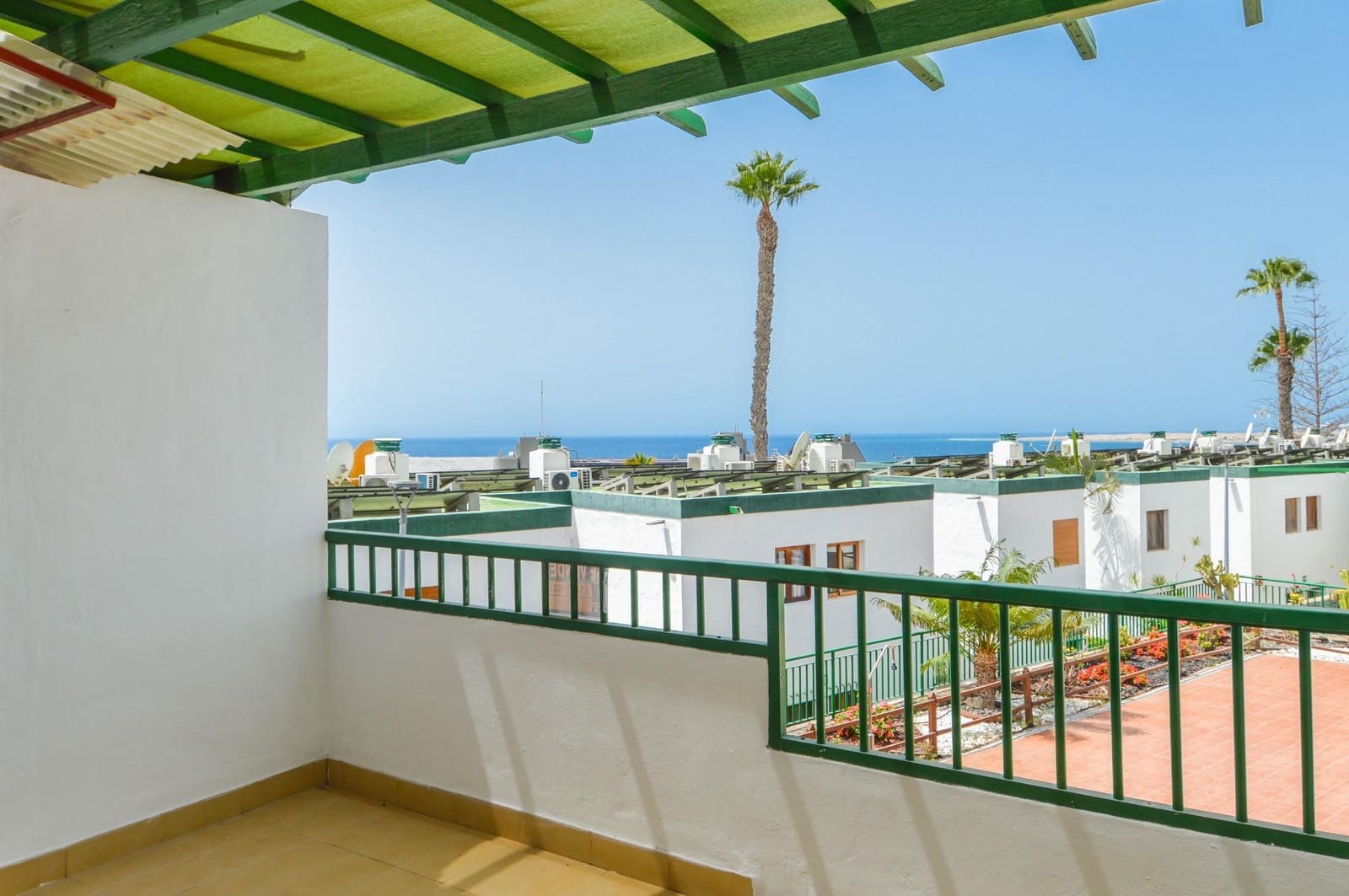 1 sypialnia Apartament na sprzedaż w San Bartolome de Tirajana z basenem - 265 000 € (Ref: 9978972)