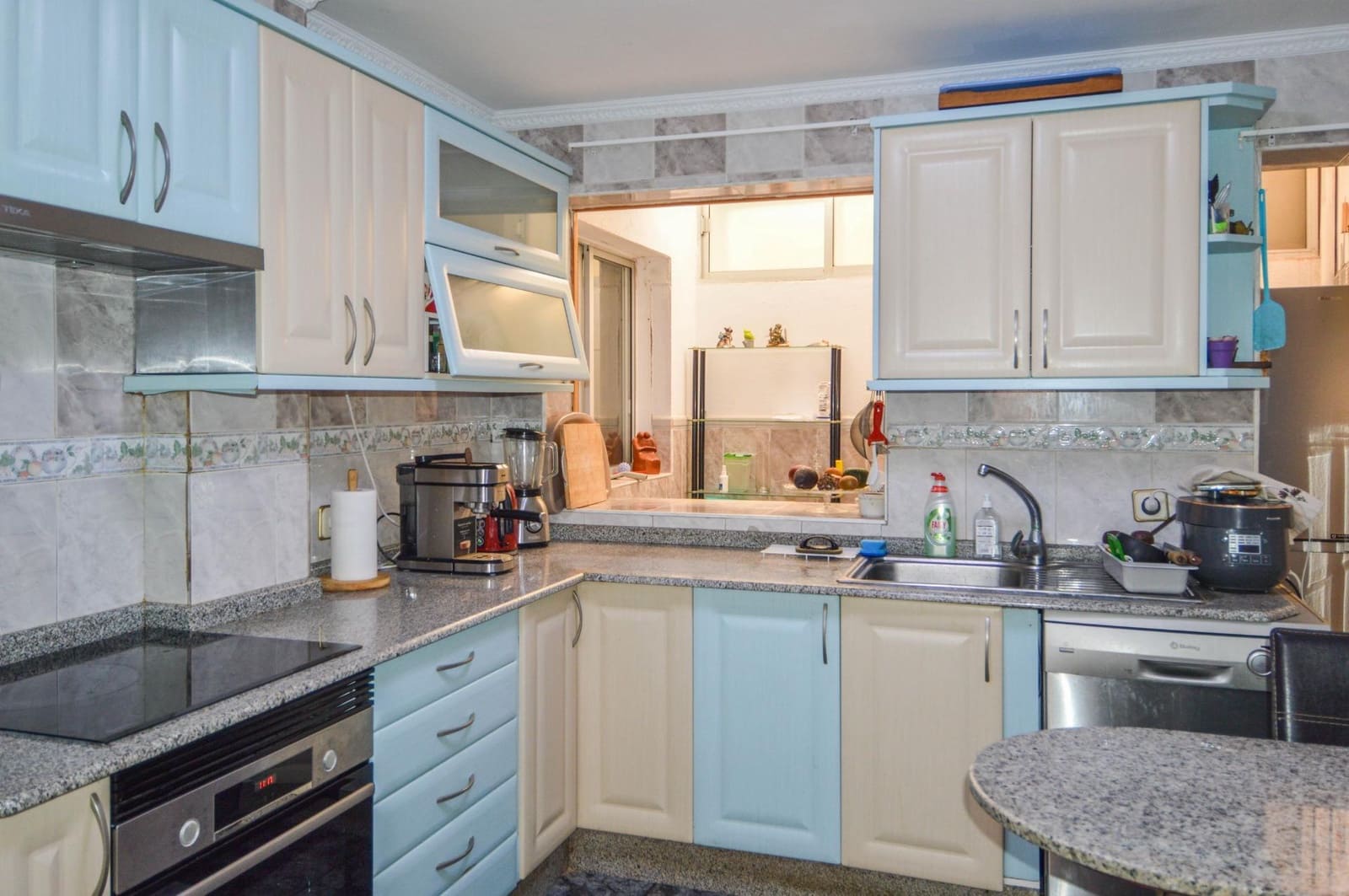 3 soverom Leilighet til leie i Arguineguin - € 1 100 (Ref: 9983100)