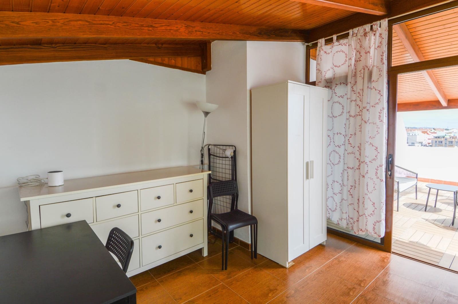 4 quarto Apartamento para arrendar em Telde com garagem - 1 200 € (Ref: 9986959)