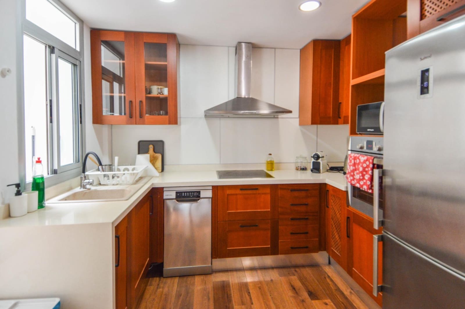 4 quarto Apartamento para arrendar em Telde com garagem - 1 200 € (Ref: 9986959)