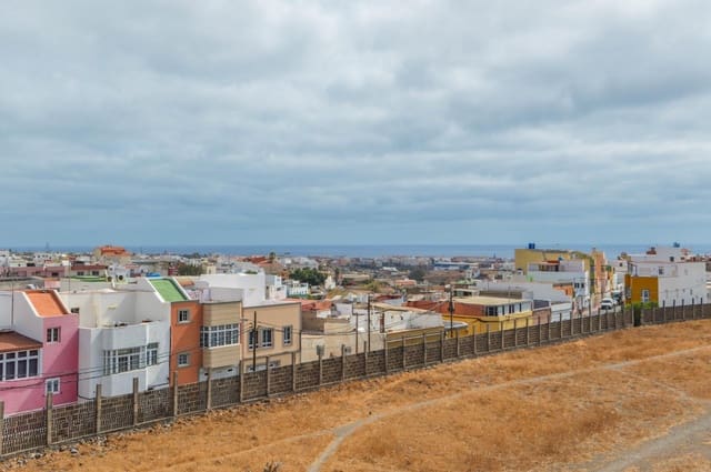 4 quarto Apartamento para arrendar em Telde com garagem - 1 200 € (Ref: 9986959)