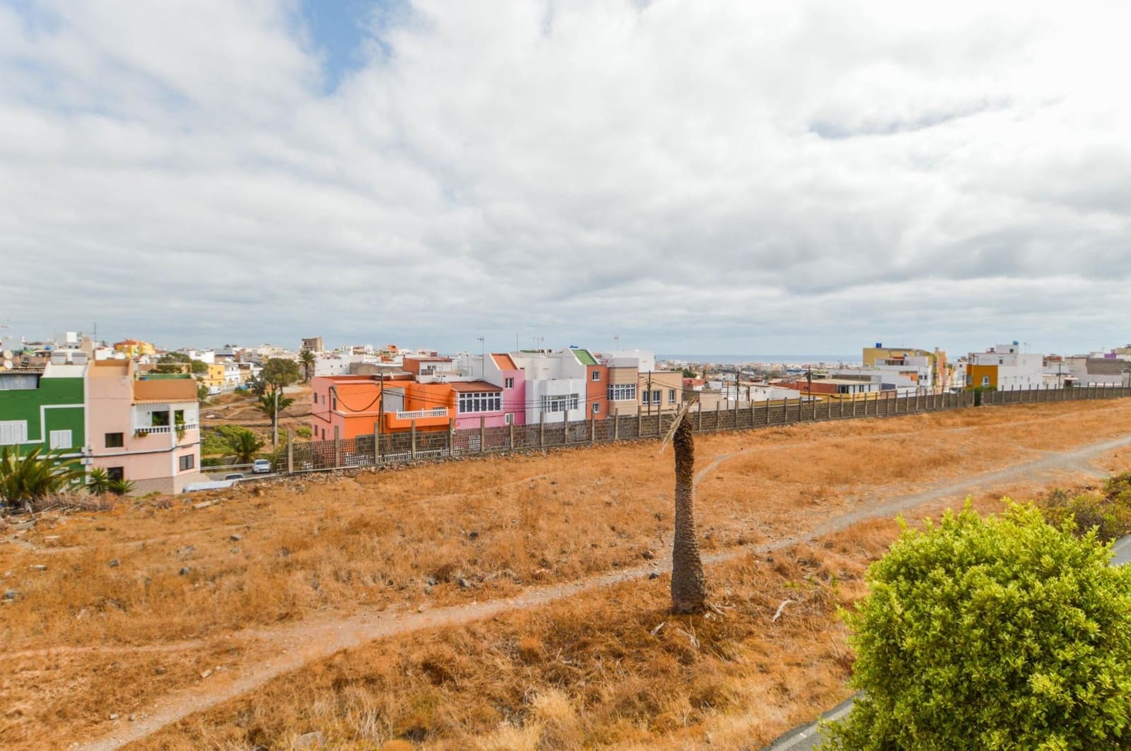 4 quarto Apartamento para arrendar em Telde com garagem - 1 200 € (Ref: 9986959)