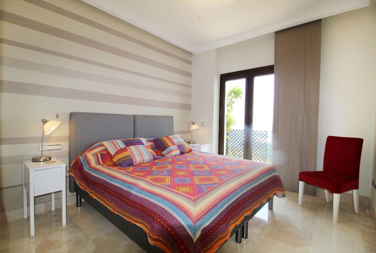 Chalet de 5 habitaciones en Benahavís en venta con piscina garaje - 1.795.000 € (Ref: 9288441)