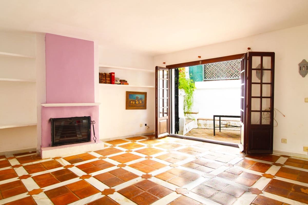 3 soveværelse Byhus til salg i Guadalmina med swimmingpool - € 600.000 (Ref: 9288443)