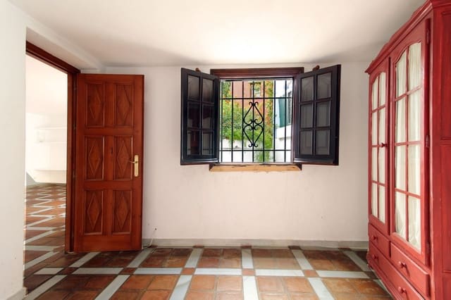3 bedroom Townhouse for sale in Guadalmina Baja, Marbella with pool - € 600,000 (Ref: 9288443)