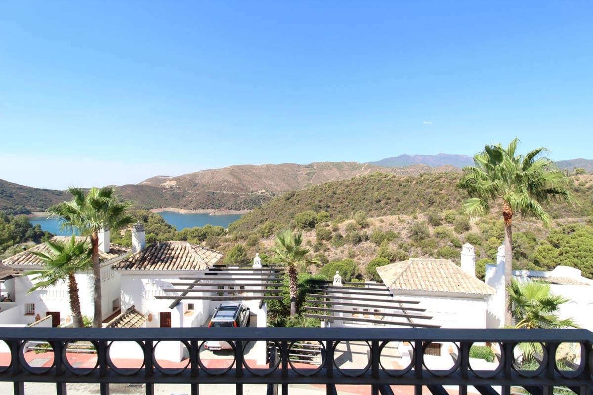 3 bedroom Townhouse for sale in Marbella - € 539,000 (Ref: 9288447)