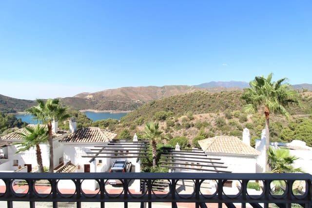 3 makuuhuone Omakotitalo myytävänä paikassa Marbella - 539 000 € (Ref: 9288447)