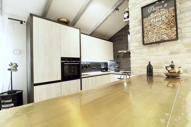 3 soverom Kjedet enebolig til salgs i Benamara, Estepona med svømmebasseng garasje - € 599 000 (Ref: 9288450)