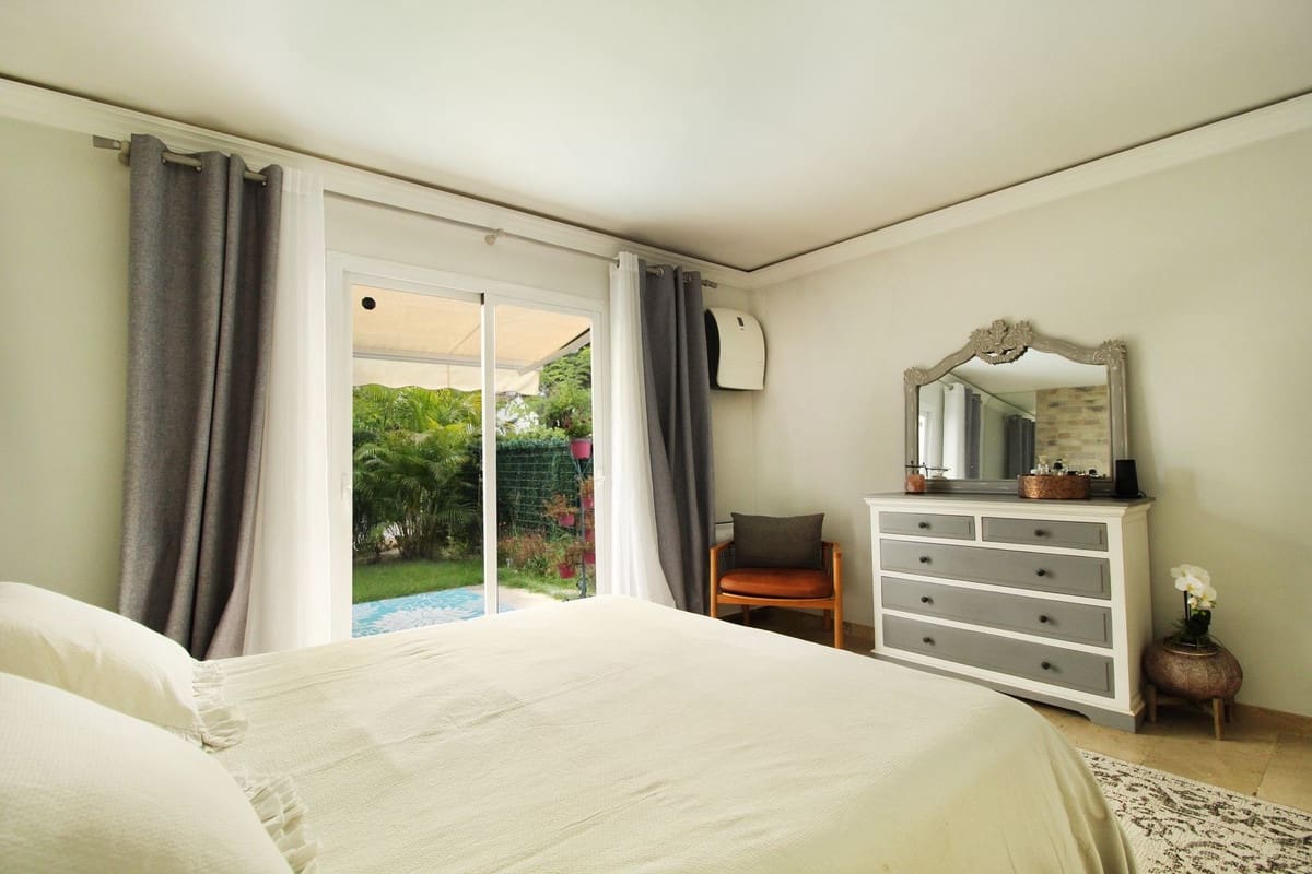 3 bedroom Semi-detached Villa for sale in Benamara with pool garage - € 599,000 (Ref: 9288450)