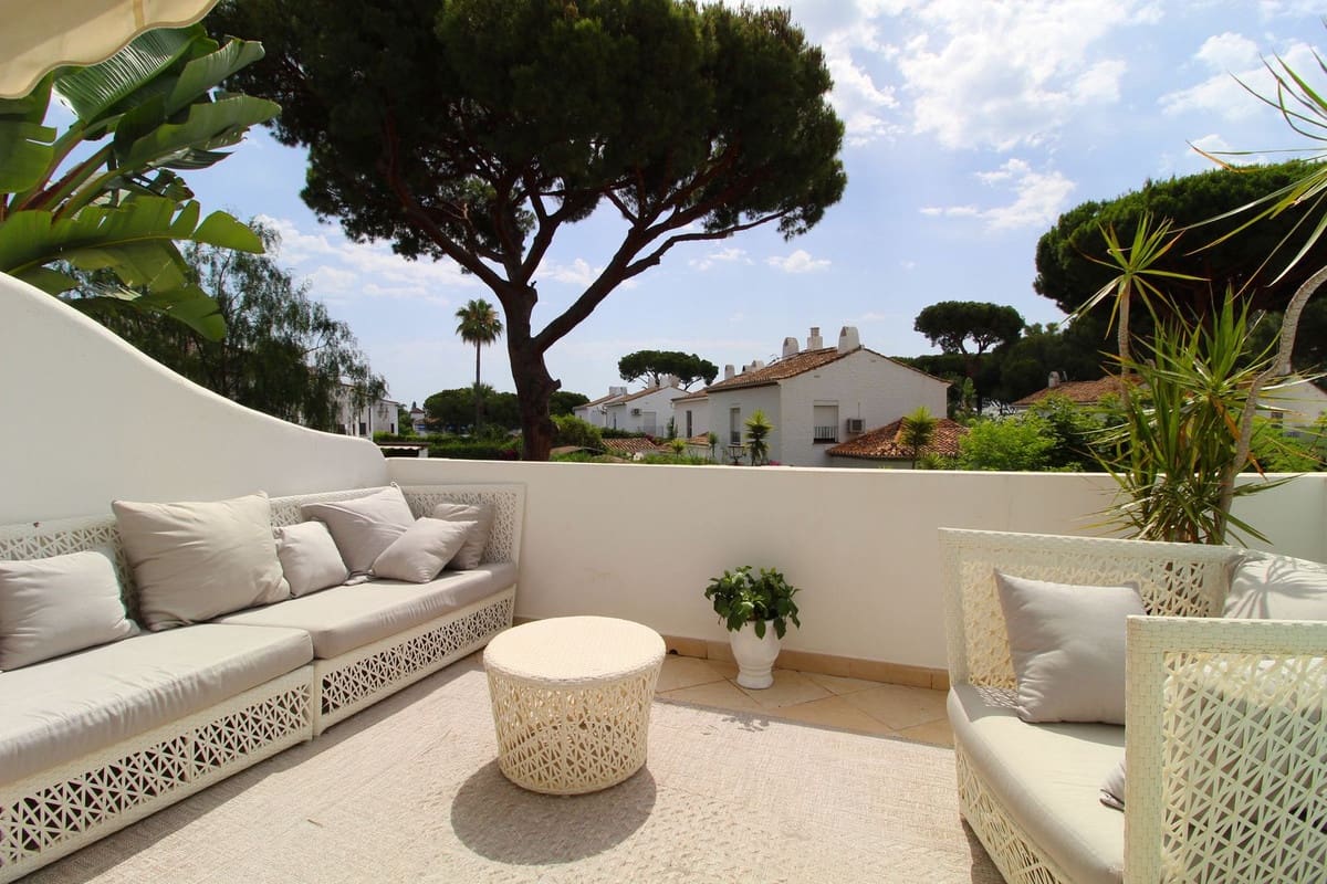 3 bedroom Semi-detached Villa for sale in Benamara with pool garage - € 599,000 (Ref: 9288450)