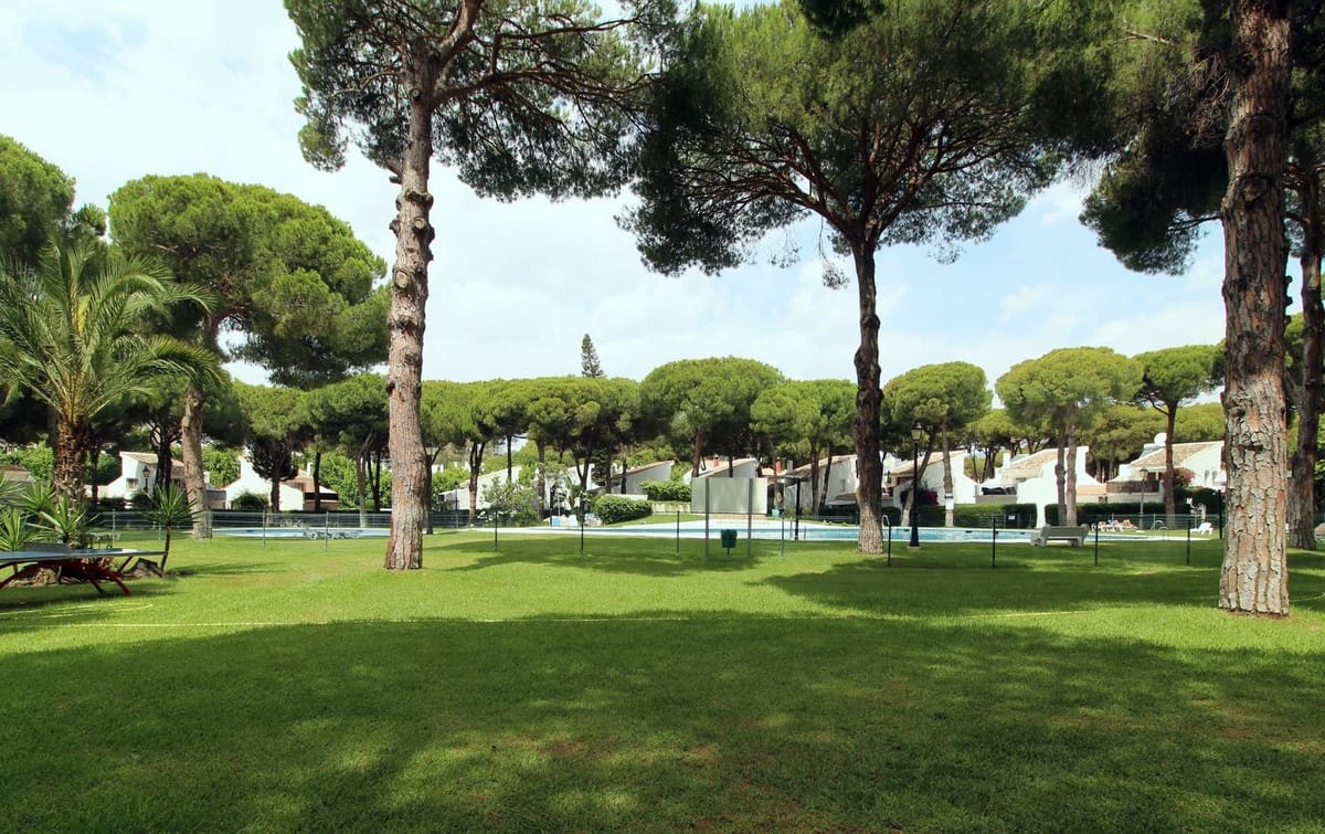 3 bedroom Semi-detached Villa for sale in Benamara with pool garage - € 599,000 (Ref: 9288450)